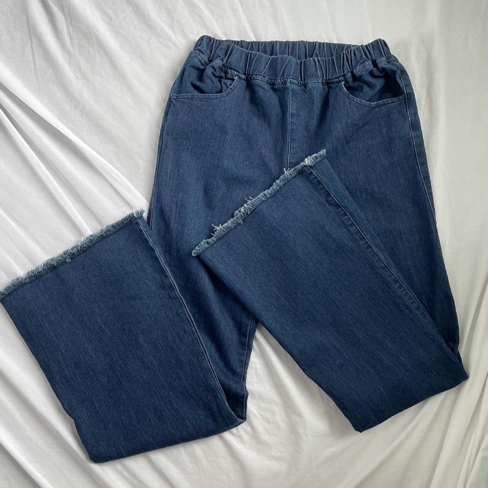 ❌sold-NWT Umgee Flare Bell Bottom Jeans size L